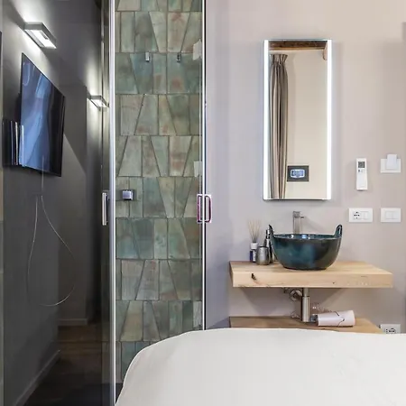 Trevi Steps Guest house