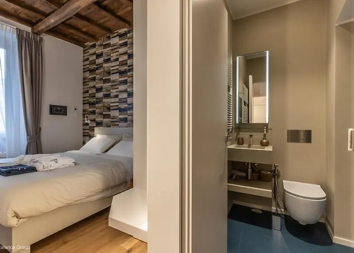 Trevi Steps 4* 로마